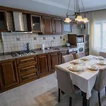Verula Apartament *