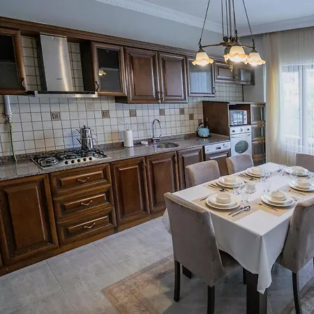 Verula Apartament *